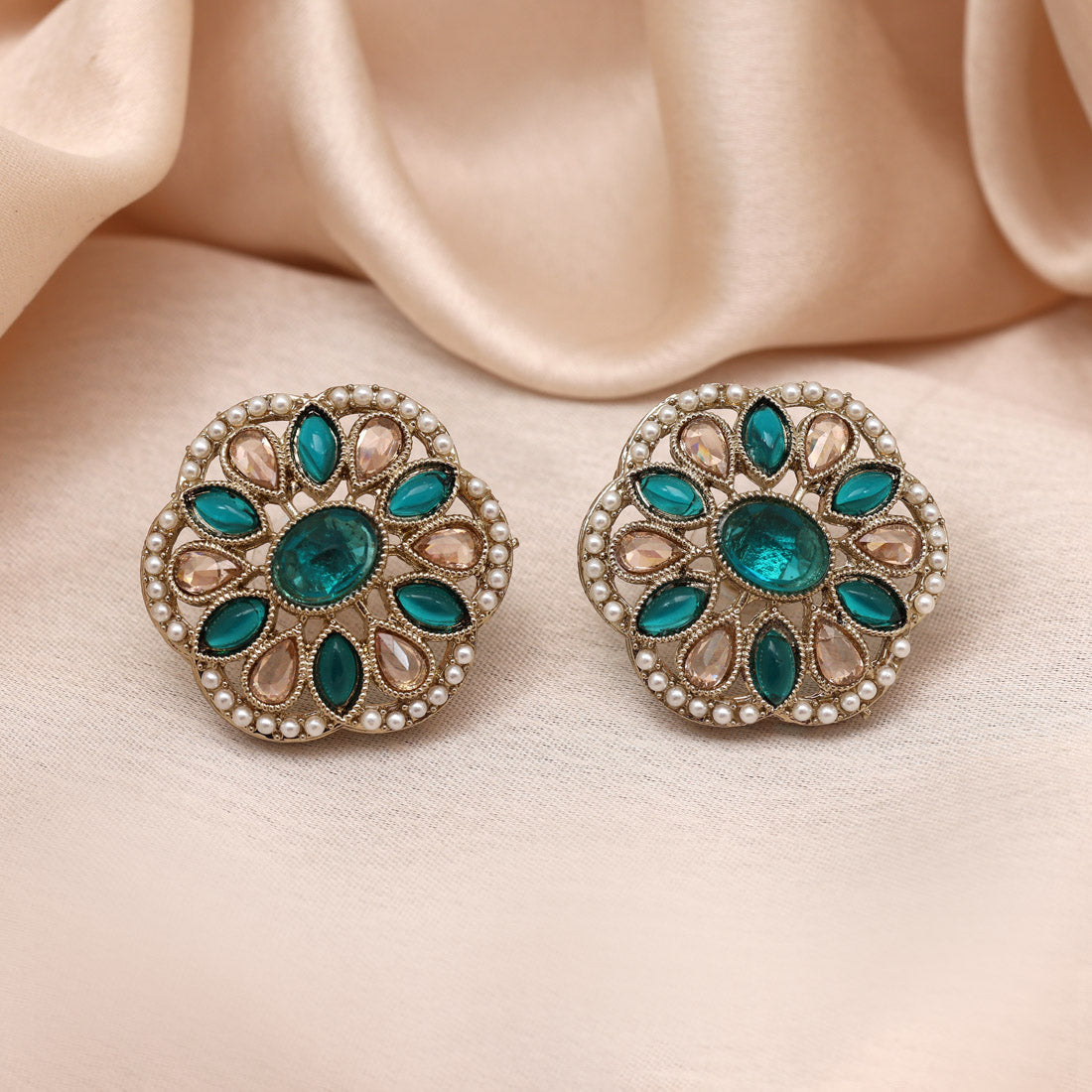 Zesty Pista Green Color Tops Stud Earrings