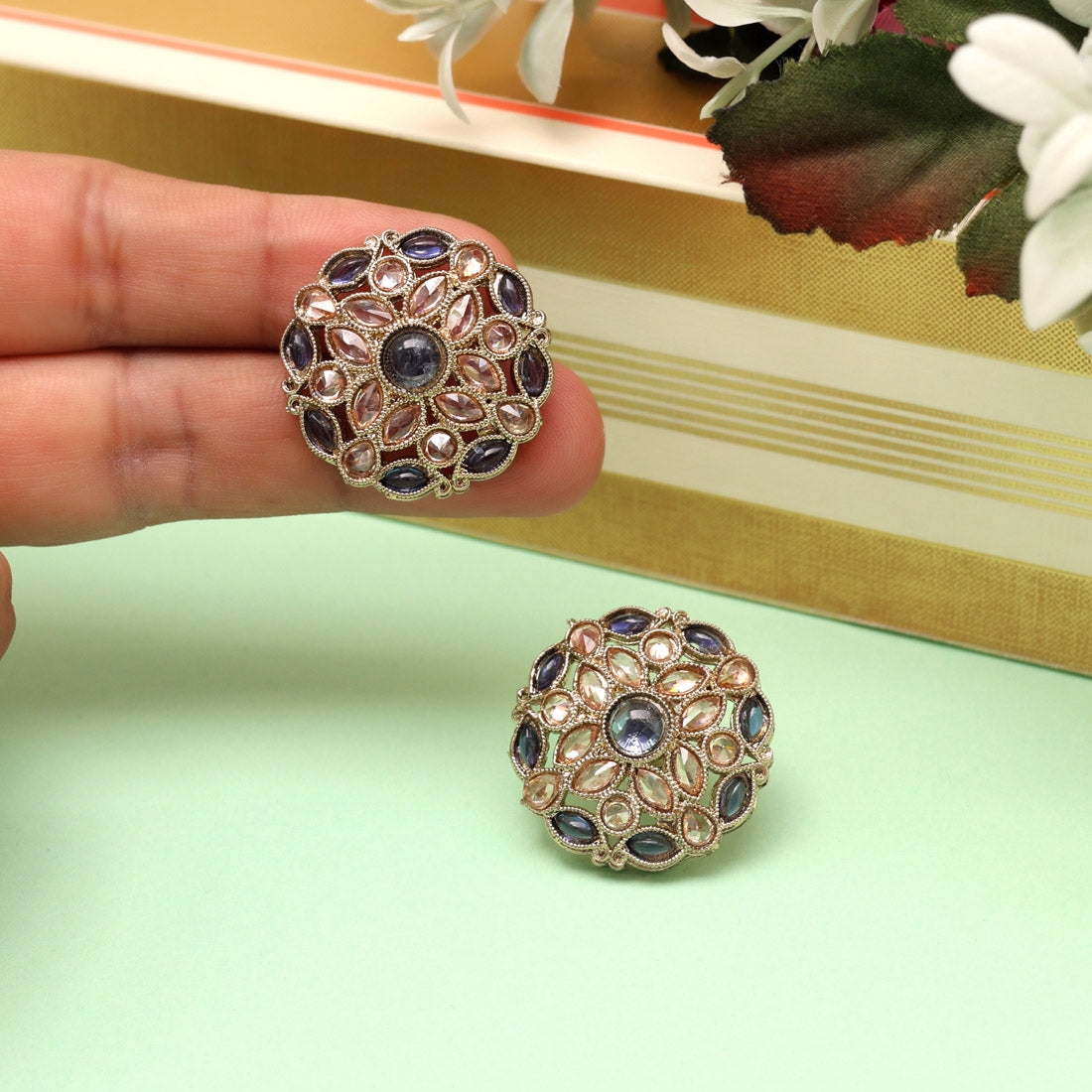 Petal Pink Color Tops Stud Earrings