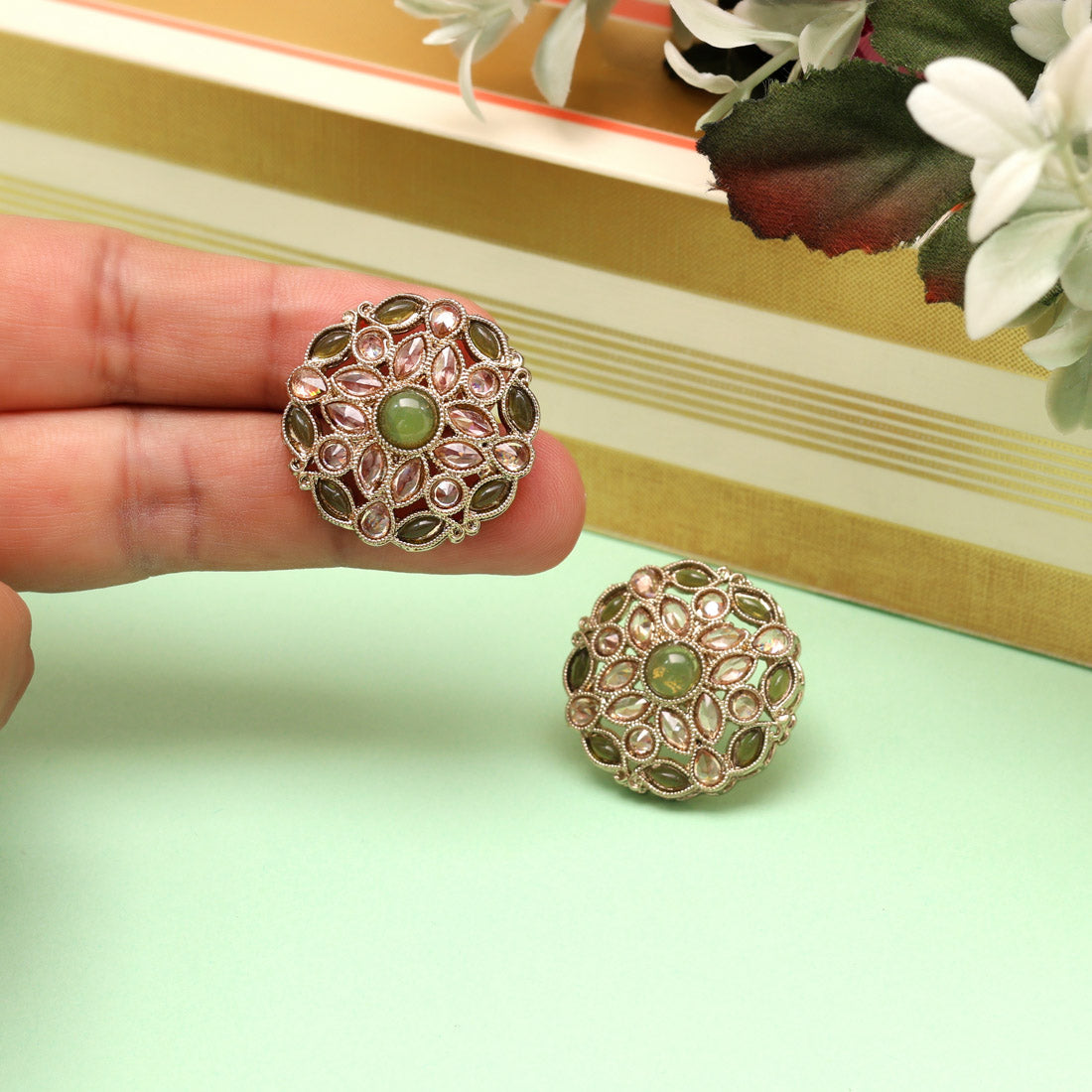 Petal Pink Color Tops Stud Earrings