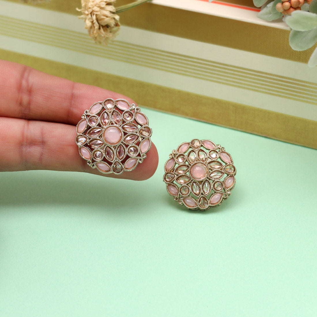 Petal Pink Color Tops Stud Earrings