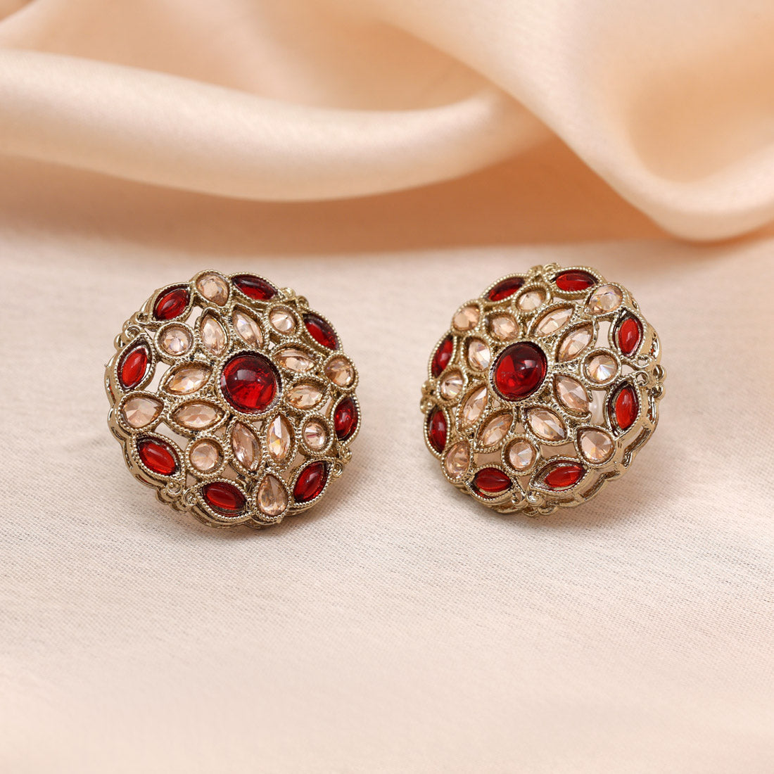 Petal Pink Color Tops Stud Earrings
