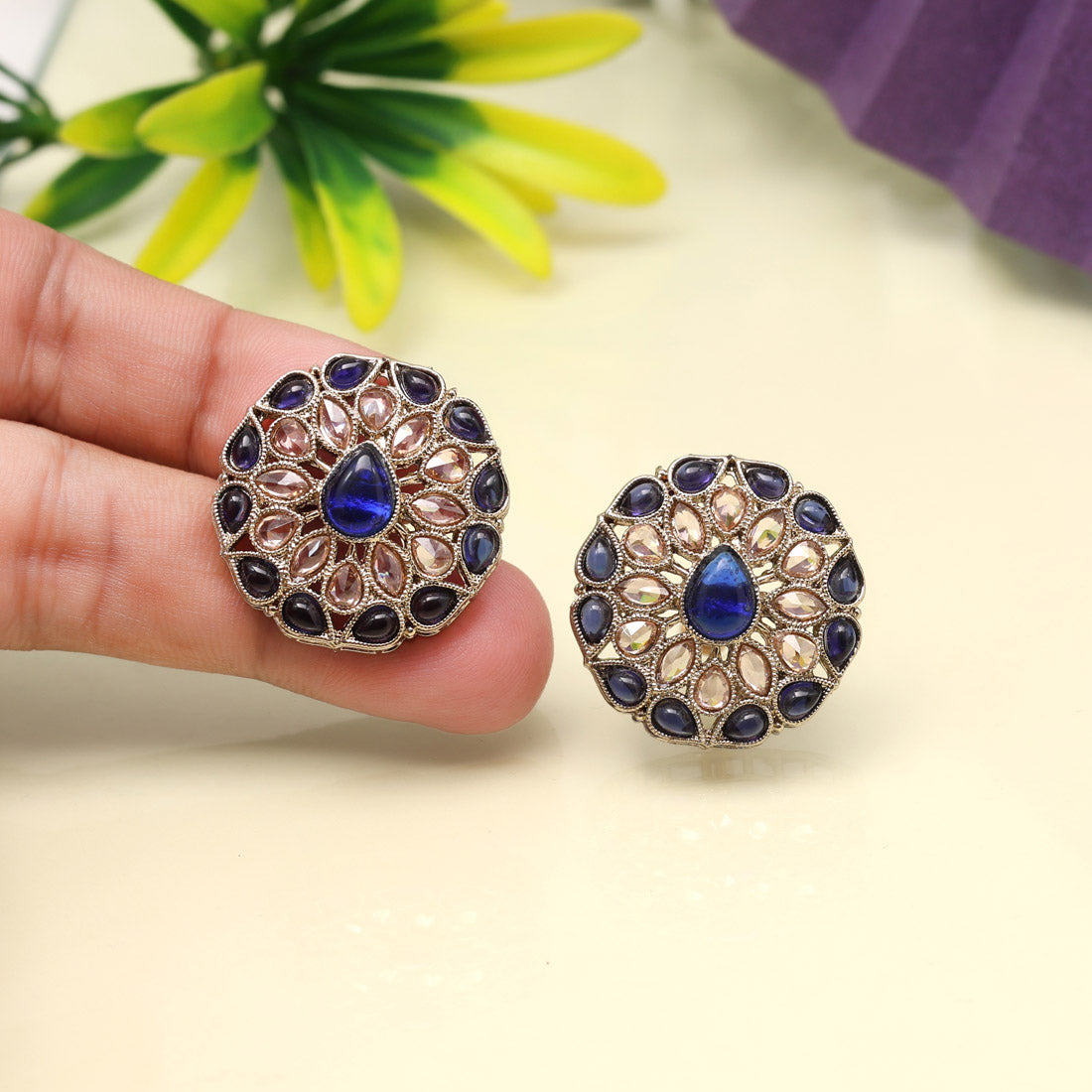 Ocean Blue Color Tops Stud Earrings