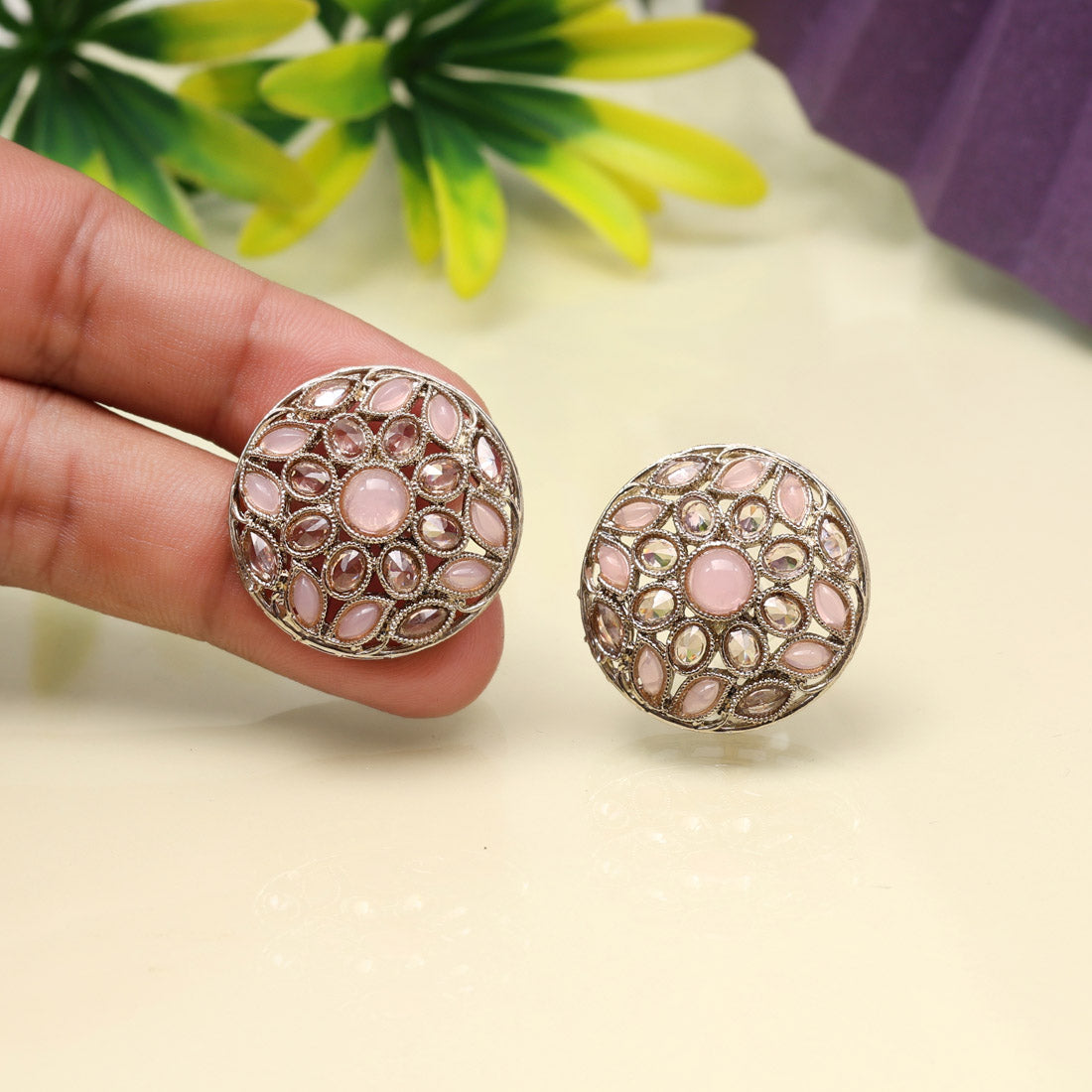 Petal Pink Color Tops Stud Earrings