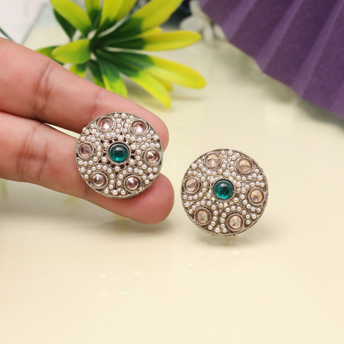 Nature Green Color Tops Stud Earrings