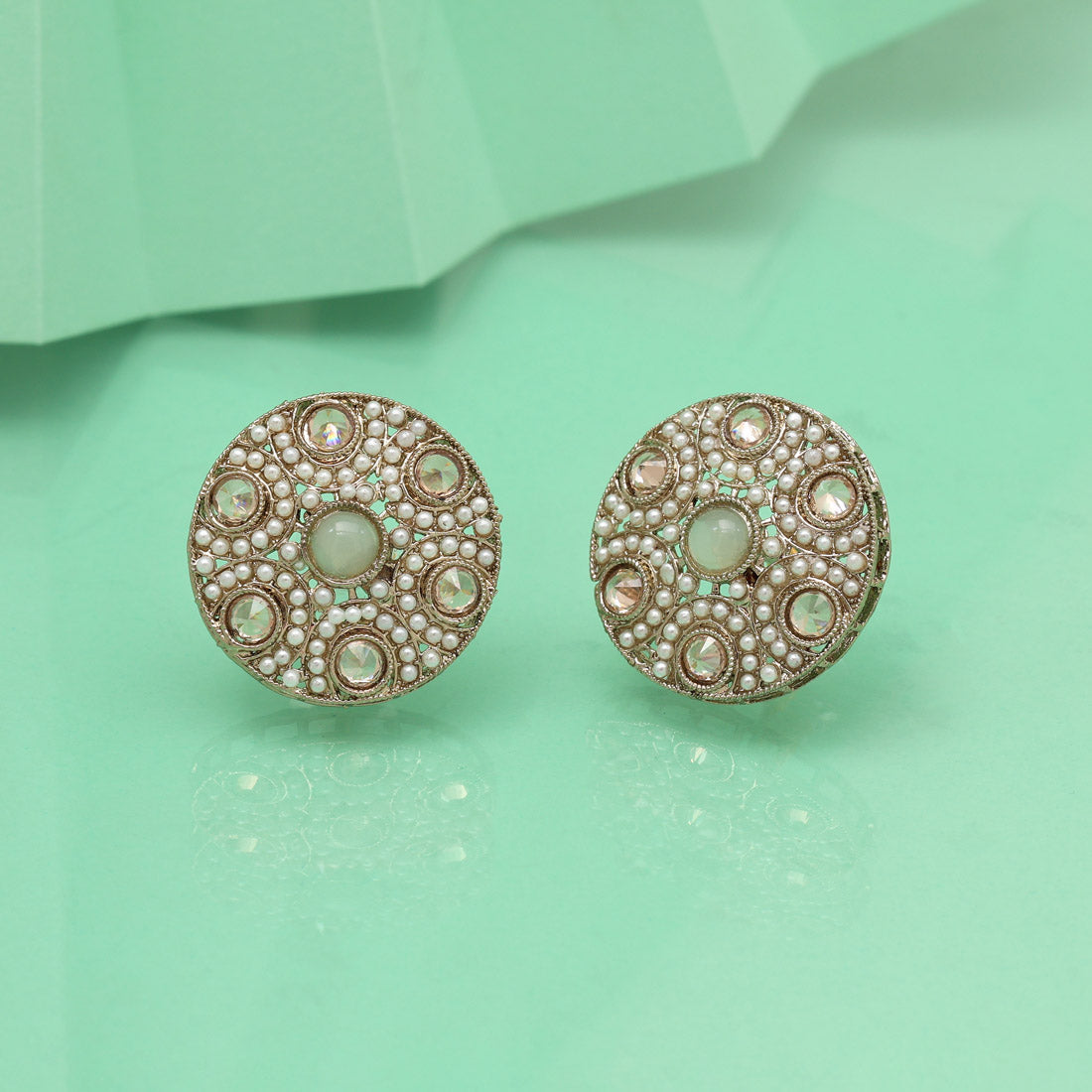 Serene Pista Green Color Tops Stud Earrings