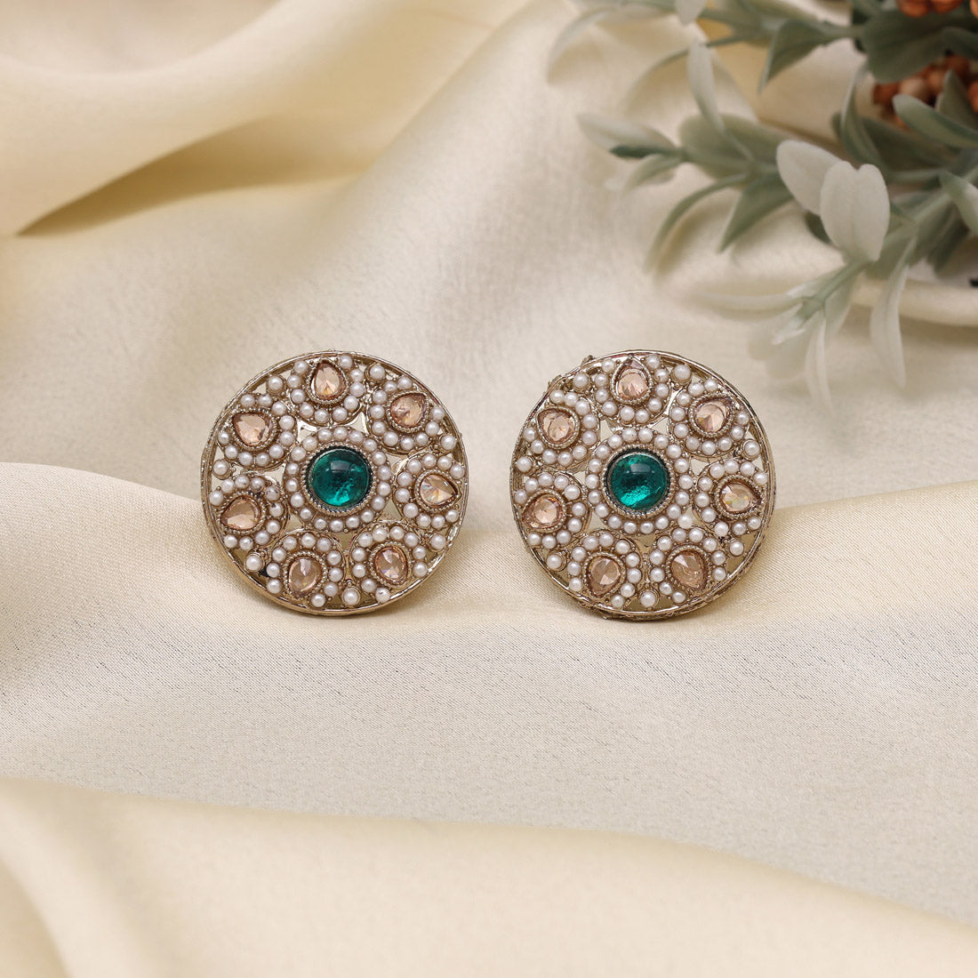Organic Green Color Tops Stud Earrings