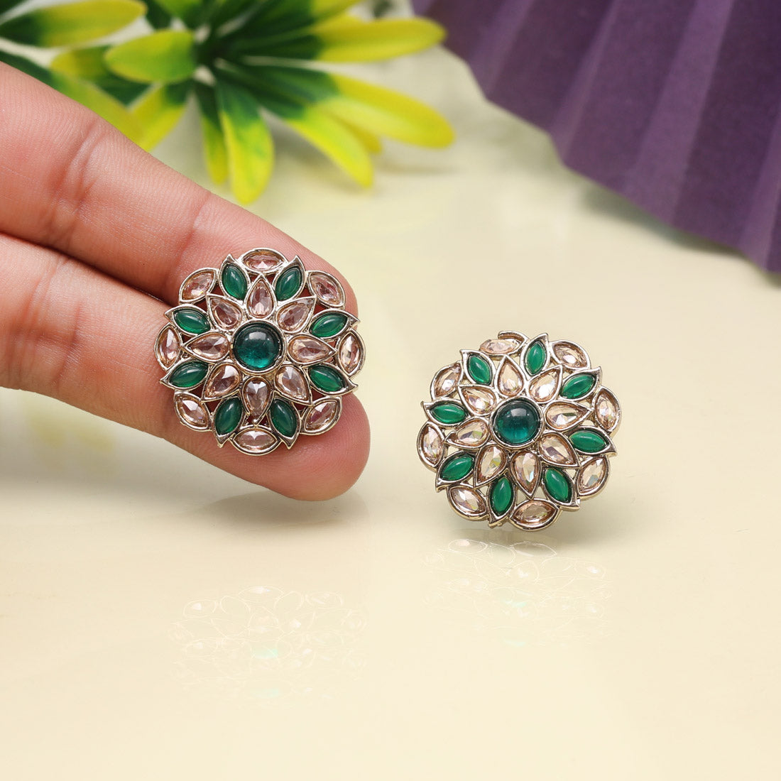 Spring Green Color Tops Stud Earrings