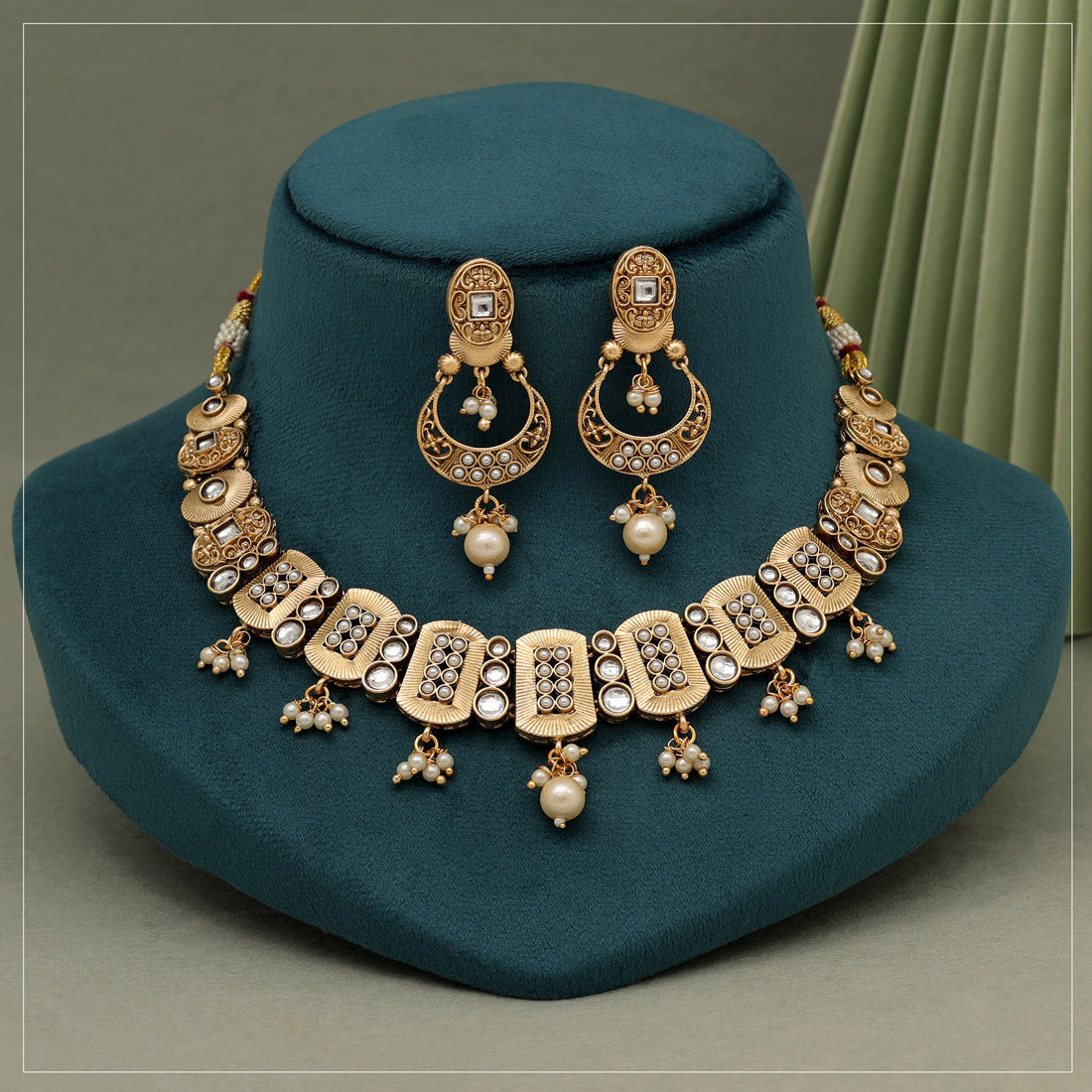 White Color Rajwadi Matte Gold Necklace Set (TPLN626WHT)