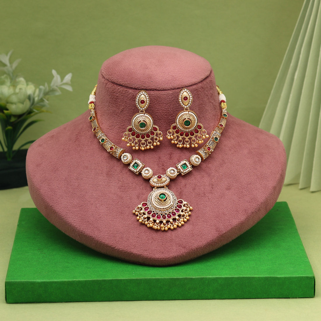 Rani & Green Color Matte Gold Rajwadi Temple Necklace Set