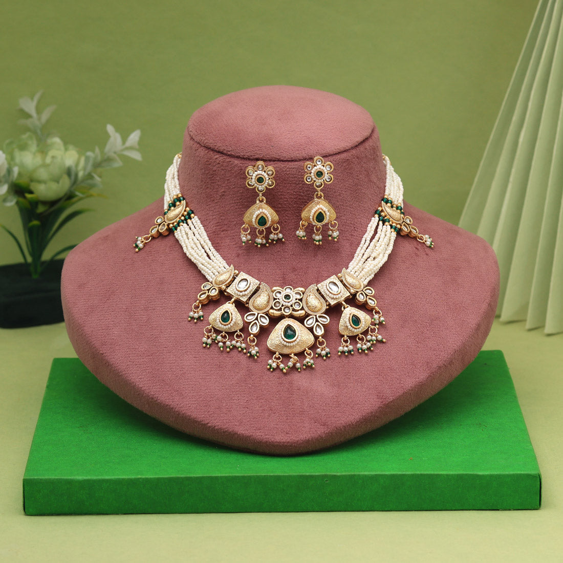 Green Color Matte Gold Rajwadi Temple Necklace Set