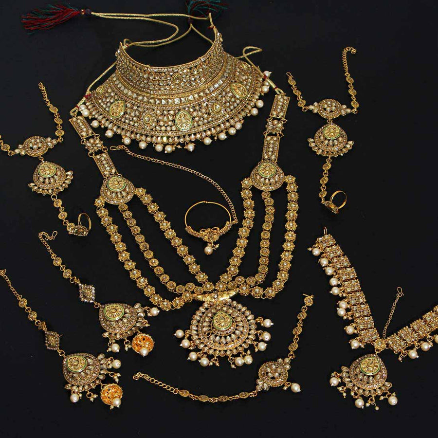 Gold Color Kundan Dulhan Set (BDL170GLD)