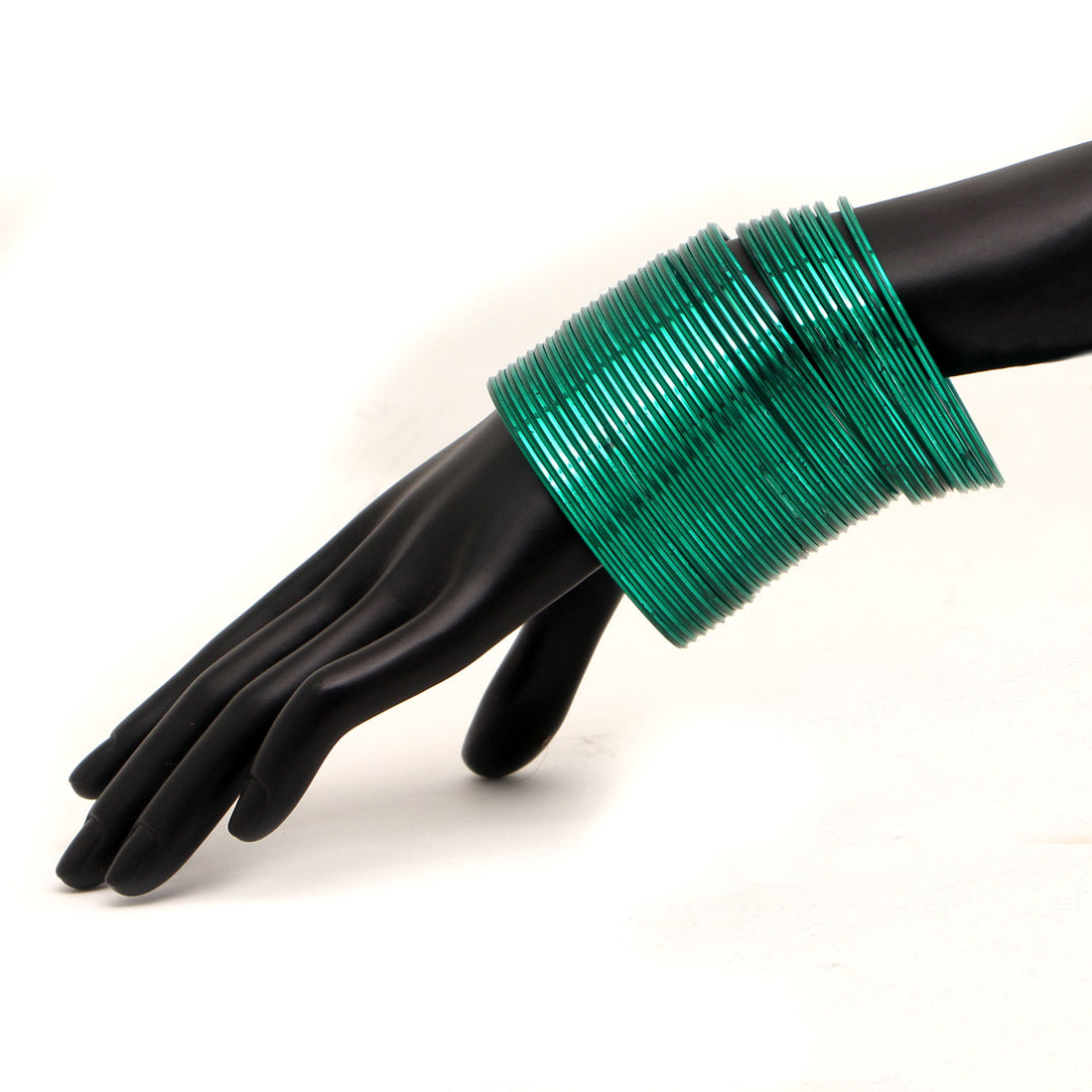 Green Color 4 Set Of Fashion Bangles Combo Size(2 Set Of 2.6, 2 Set Of 2.8) FB167CMB