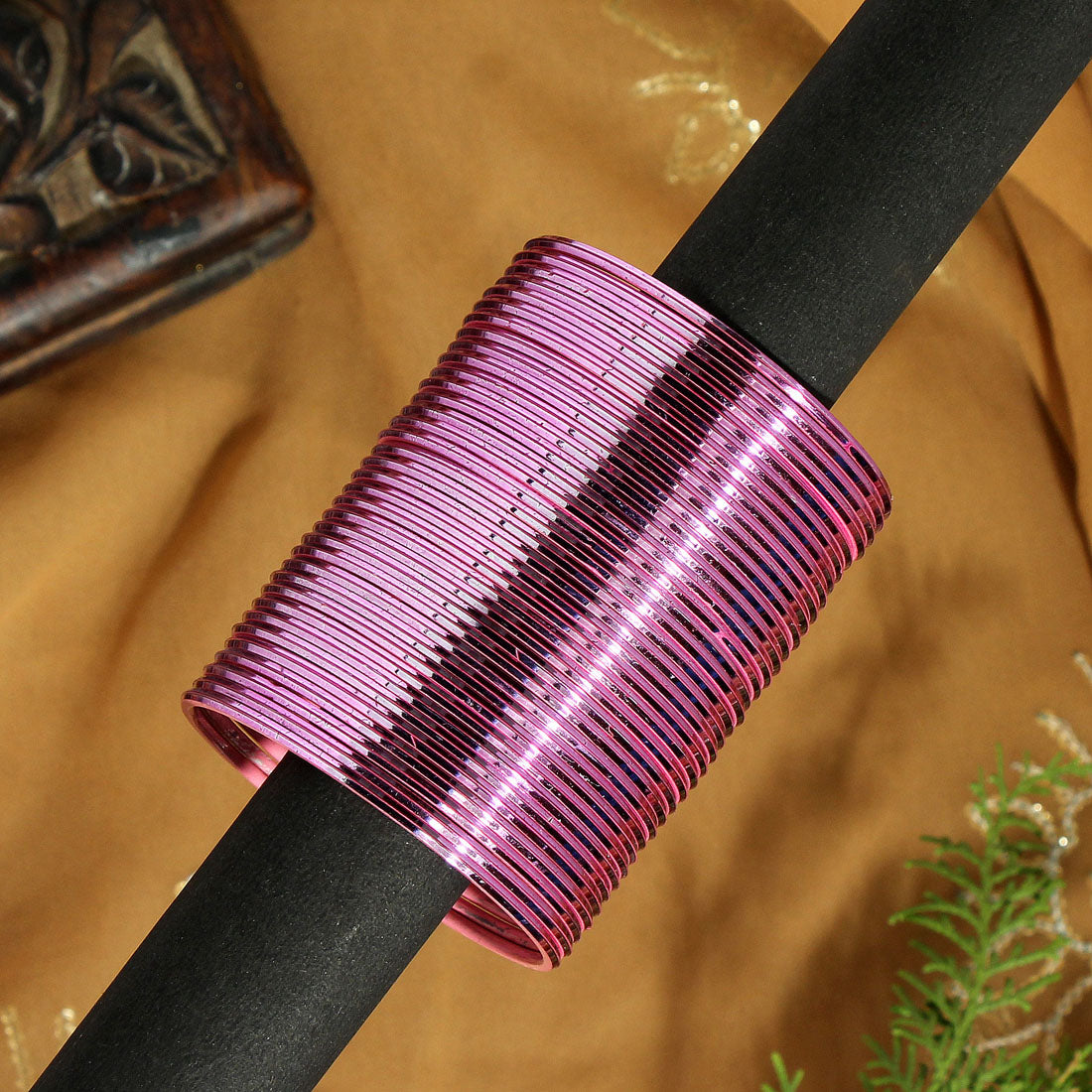 Onion Color 4 Set Of Fashion Bangles Combo Size(2 Set Of 2.6, 2 Set Of 2.8) (FB275CMB)