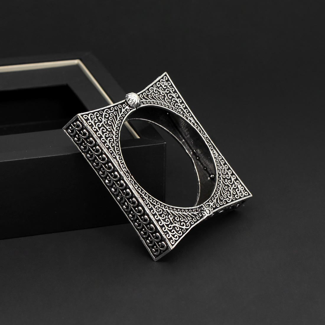 Silver Color Oxidised Bracelet (GSB165SLV)