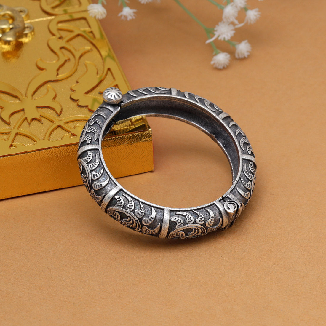 Silver Color Oxidised Bracelet (GSB335SLV)