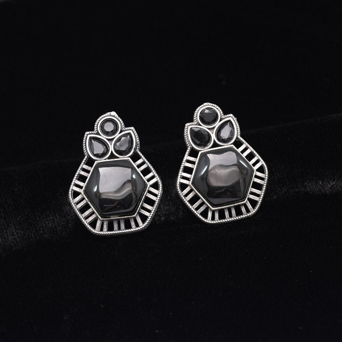 Black Color Monalisa Stone Oxidised Earrings (GSE2834BLK)