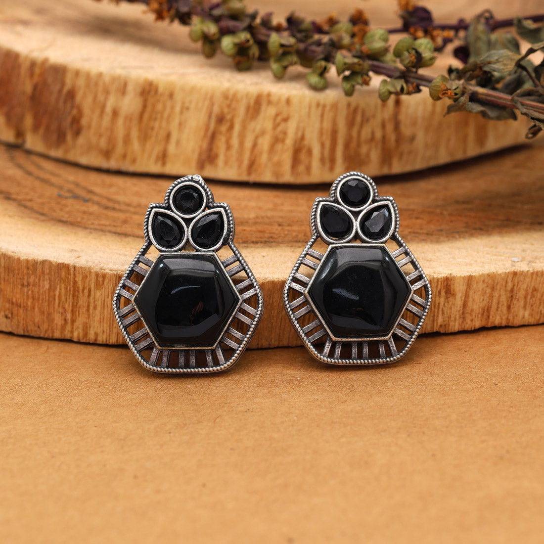 Black Color Monalisa Stone Oxidised Earrings (GSE2834BLK)