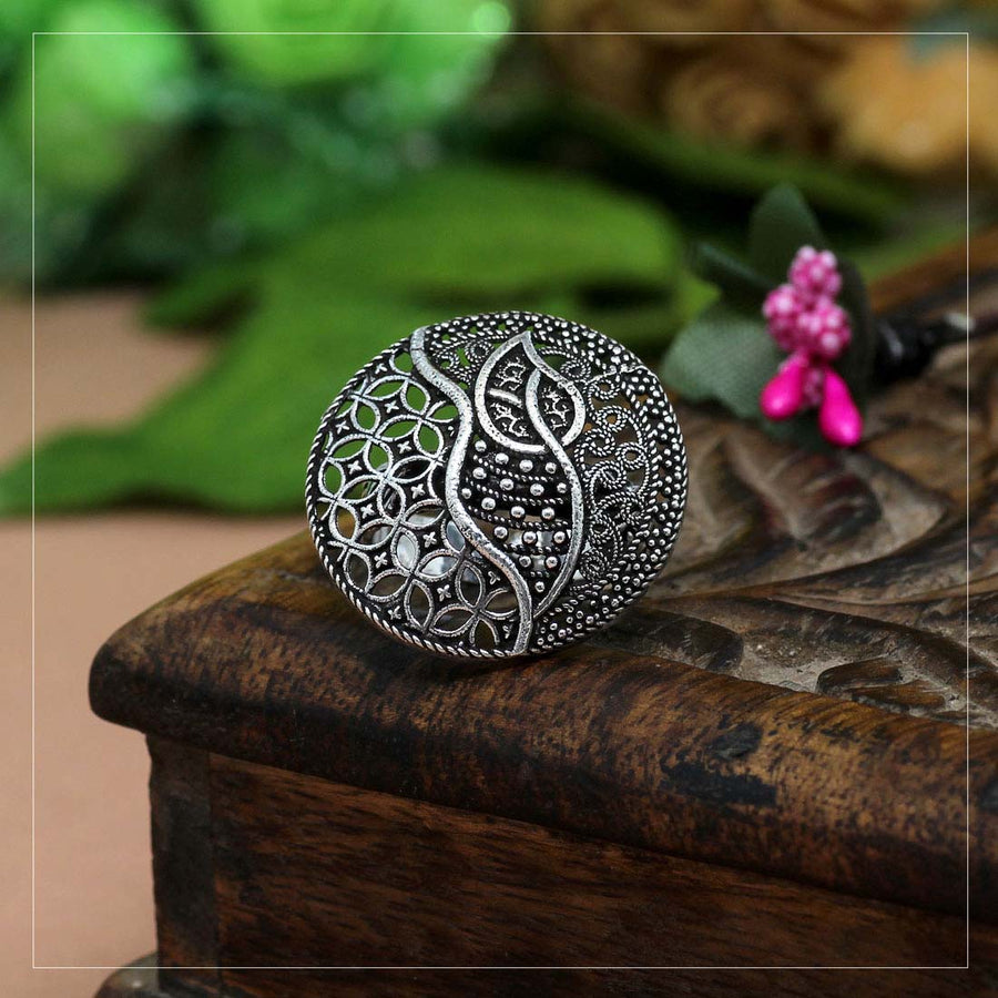 Silver Color Oxidised Ring (GSR438SLV)