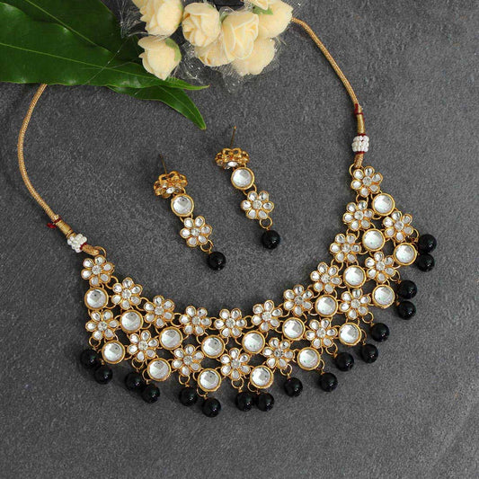 Black Color Kundan Necklace Set (KN1047BLK)