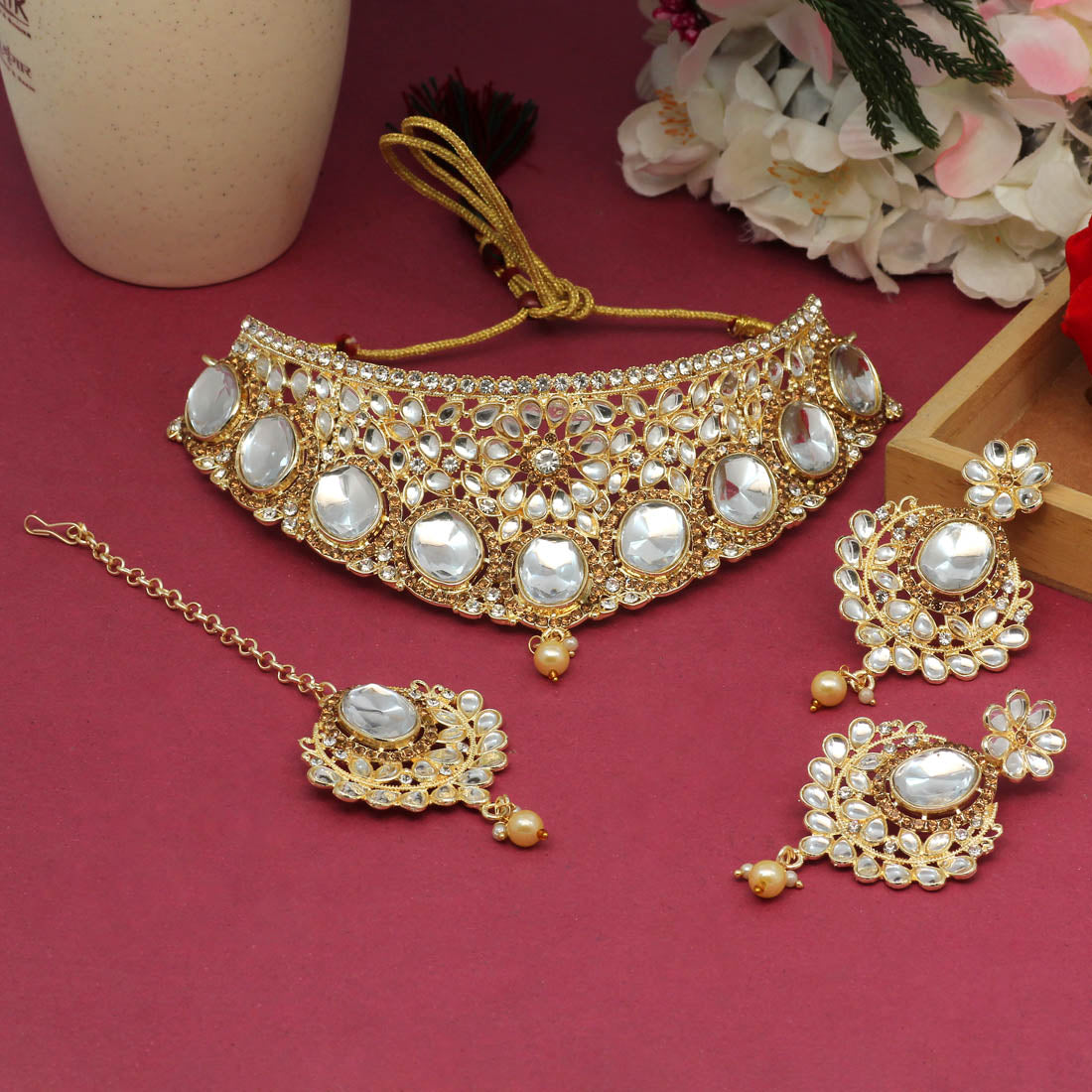 Gold Color Choker Kundan Necklace Set (KN1128GLD)