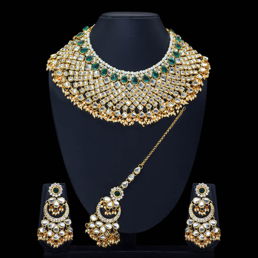 Green Color Kundan Necklace With Earring & Maang Tikka (KN131GRN)