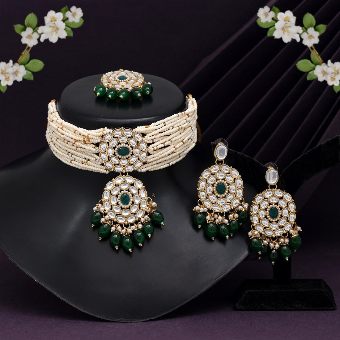 Green Color Choker Kundan Necklace Set (KN1343GRN)