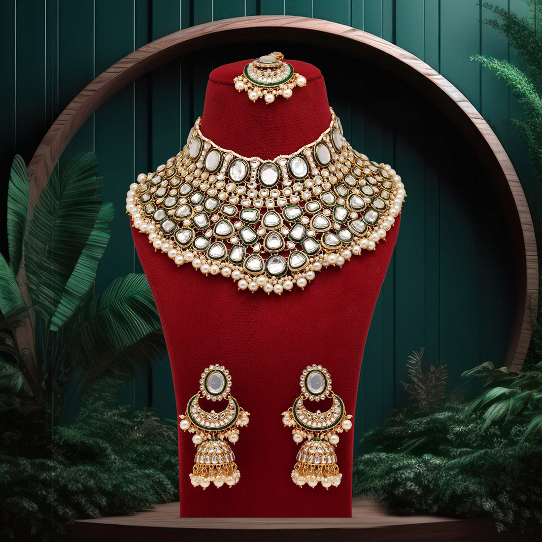 Green Color Kundan Necklace Set (KN1345GRN)