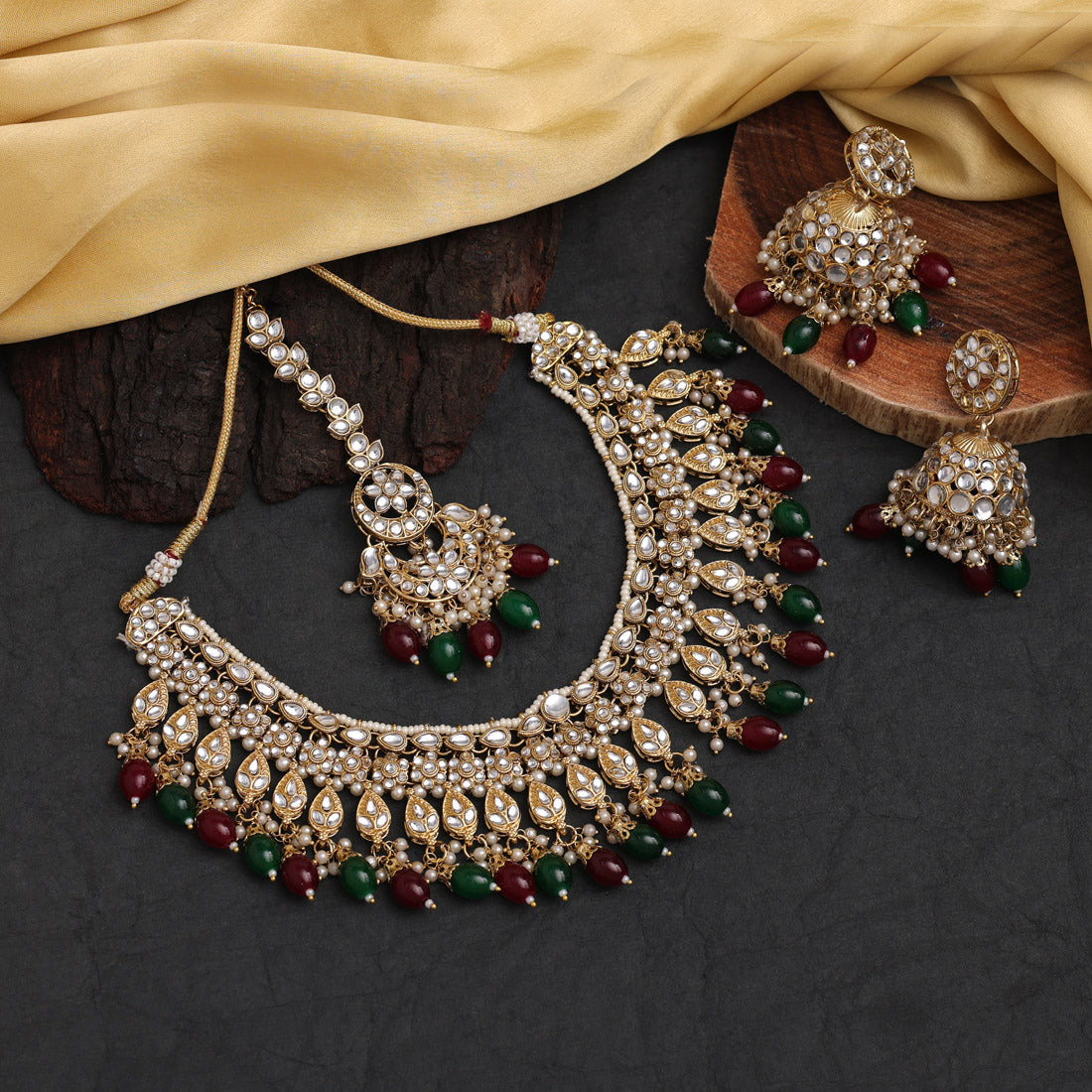 Maroon & Green Color Kundan Necklace Set (KN1375MG)