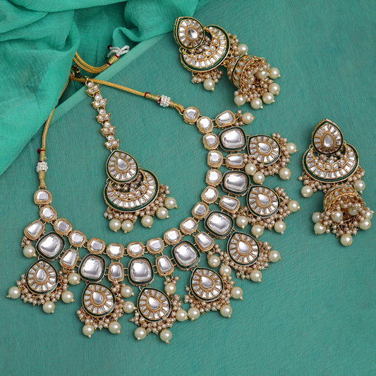 White Color Kundan Necklace Set (KN1377WHT)