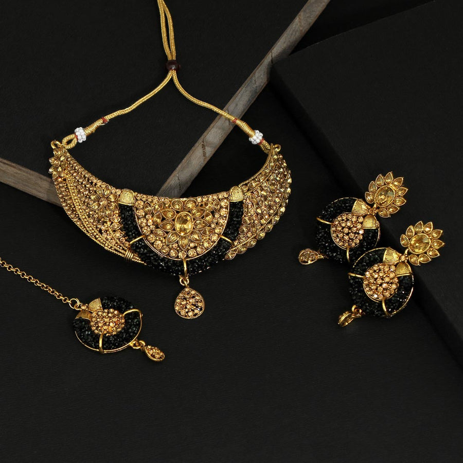Black Color Kundan Polki Necklace Set (KPN167BLK)