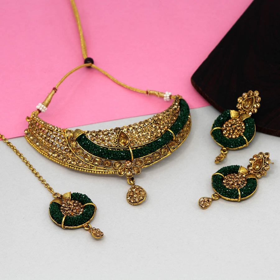 Green Color Kundan Polki Necklace Set (KPN168GRN)