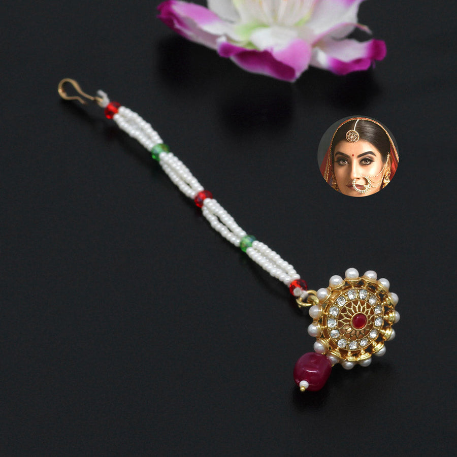 Rani Color Glass Stone Borla Tikka (MTK471RNI)