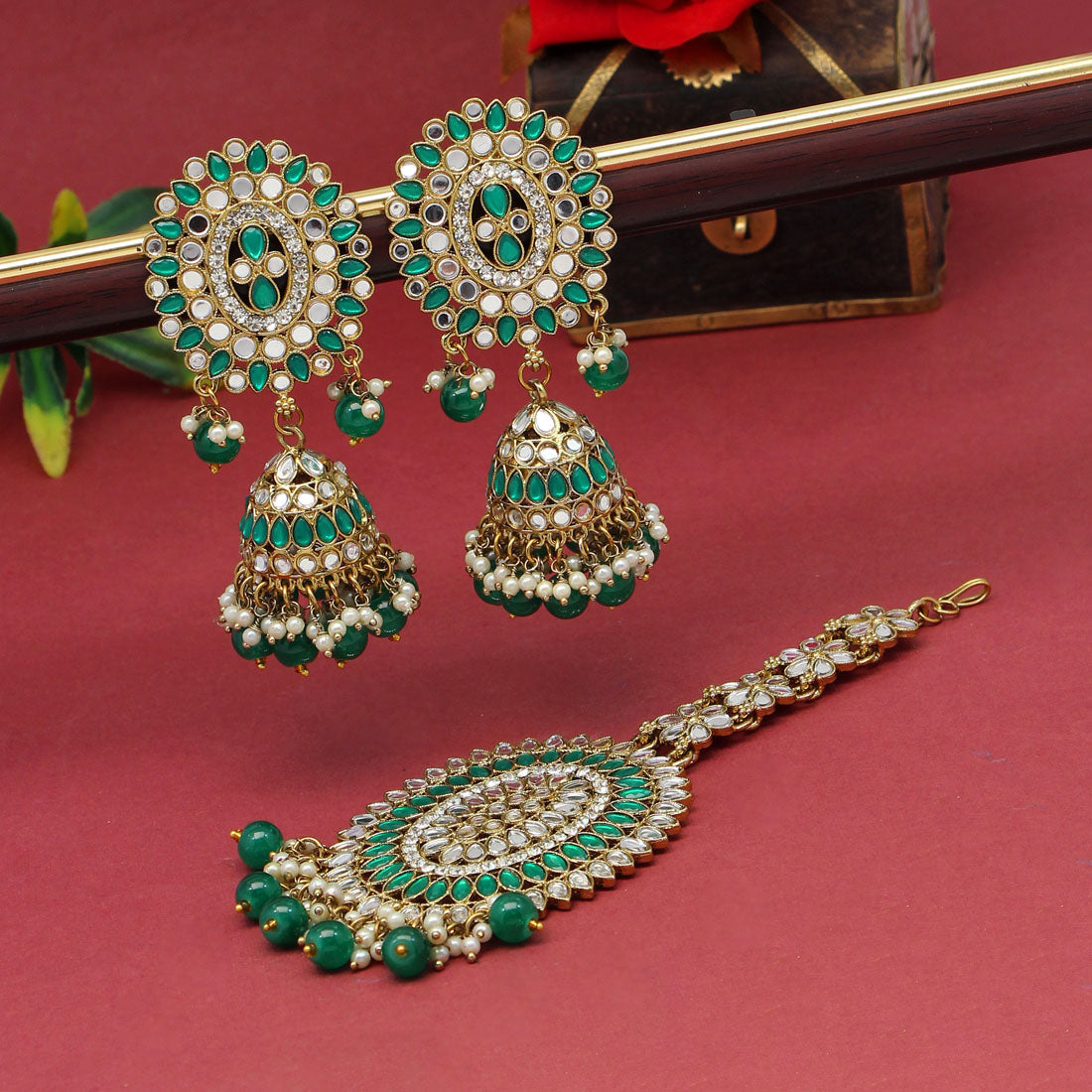 Green Color Mirror Kundan Earrings With Maang Tikka – Eindiawholesale