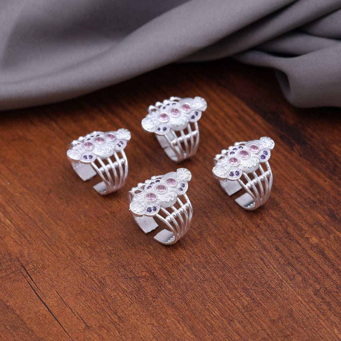 Jewelry Leg Metti Designs Graceful Toe Rings For Women Symbolizing