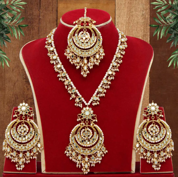 Mirror Necklace Set at Wholesale Prices