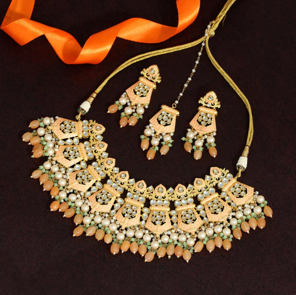 Exclusive jewellery collection