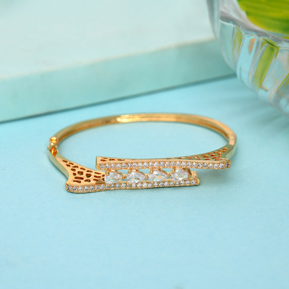 White Color American Diamond Bracelet (ADB309WHT)