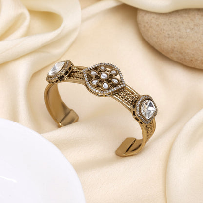 Premium White Color American Diamond Bracelet With Glossy Finish Stones