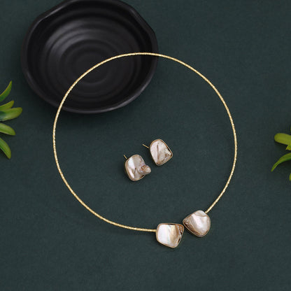 White Color Amrapali Hasli Necklace Set With Bold Design And Cultural Charm