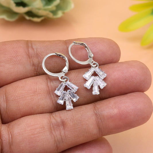 Old-Fashioned Elegance In Silver Color Antique Stone Earrings With Class
