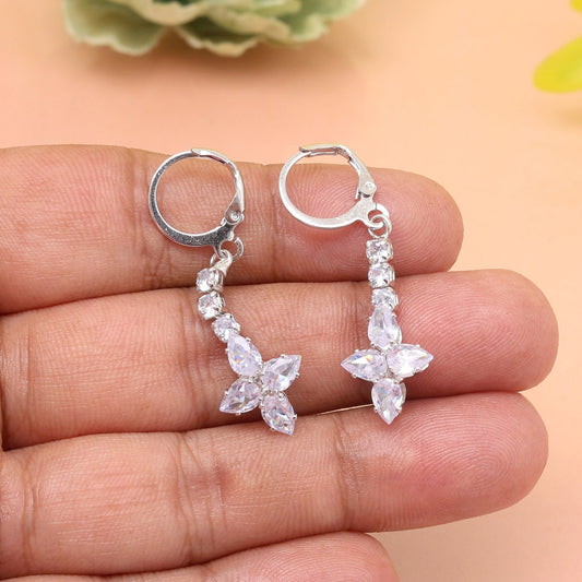 Bold Design In Silver Color Antique Stone Earrings For Modern Vintage Vibe