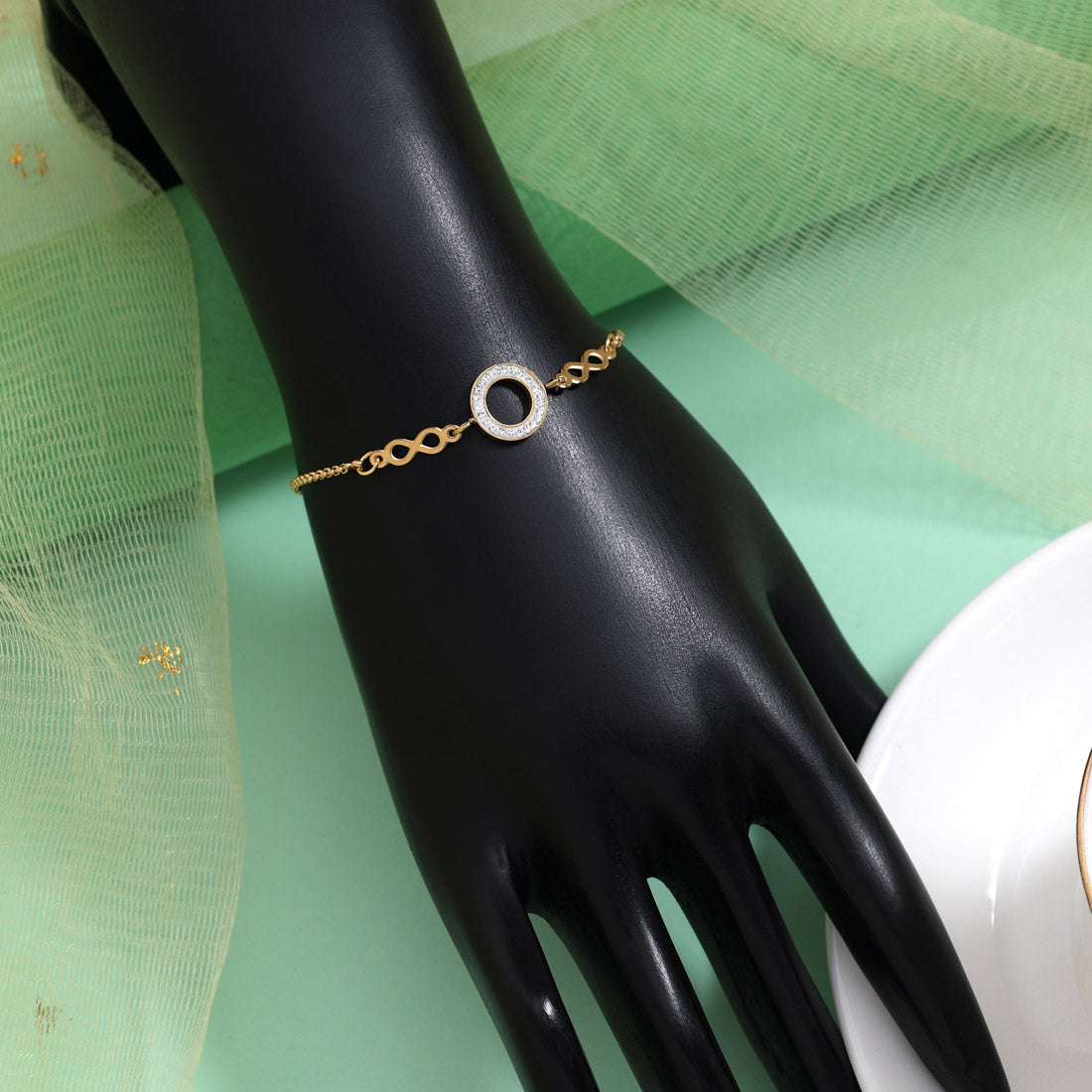 Glossy White Color Stainless Steel 18k Gold Plated Demi Fine Bracelet