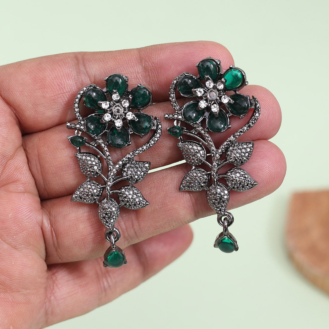 Assorted Color 6 Pairs Of Black Antique Earrings (DRKDE122CMB)