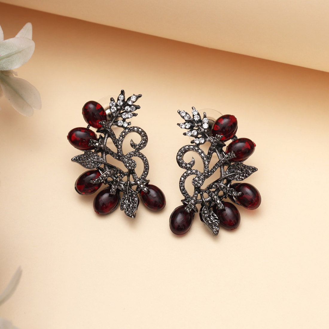 Maroon Color Black Antique Earrings (DRKDE171MRN)