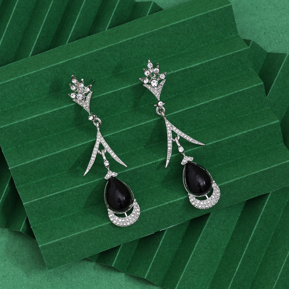 Black Color Fashion Earrings With A Bold And Timeless Appeal