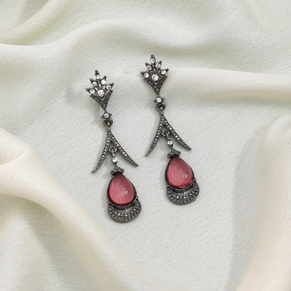 Pink Color Fashion Earrings Featuring Delicate Charm And Feminine Style