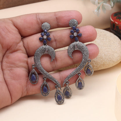 Blue Color Fashion Earrings With A Cool And Refreshing Color Scheme