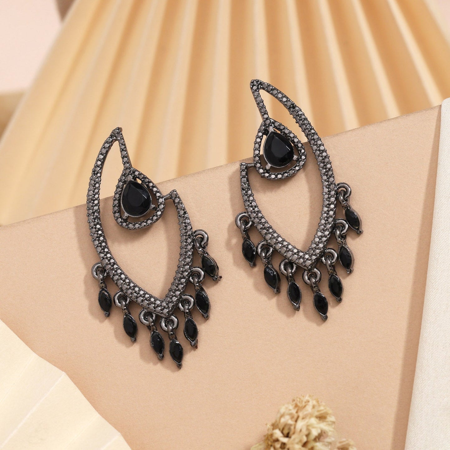 Matte Black Color Fashion Earrings For Modern, Sleek, And Subtle Style
