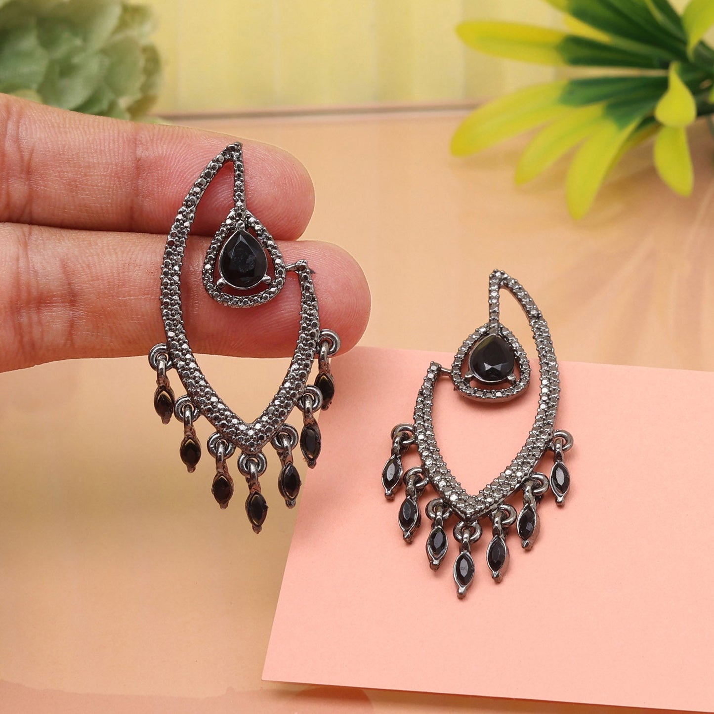 Matte Black Color Fashion Earrings For Modern, Sleek, And Subtle Style