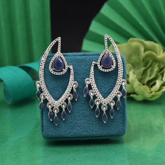 Sparkling Blue Color Fashion Earrings With Touches Of Glamorous Details